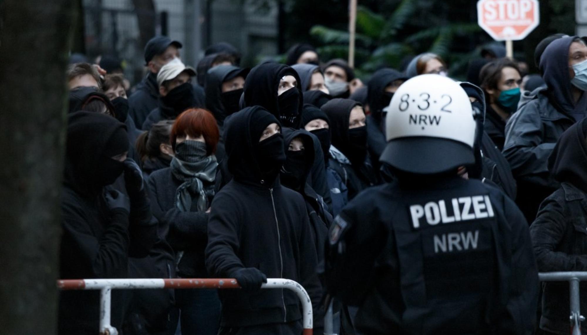 Leibig 34 - El desalojo - 8